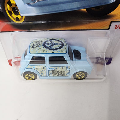 Morris Mini * Hot Wheels Throwback Target Decades