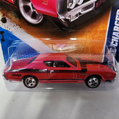 '71 Dodge Charger #108 * Pink w/ 5sp rims * Hot Wheels 2011