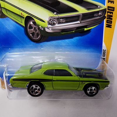 '71 dodge Demon #13 * Green * Hot Wheels 2009 New Models