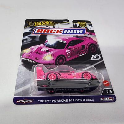 Porsche 911 GT3 R 992 * PINK ROXY CHASE * 2024 Hot Wheels RACE DAY Car Culture