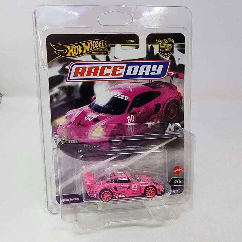 Porsche 911 GT3 R 992 * PINK ROXY CHASE * 2024 Hot Wheels RACE DAY Car Culture