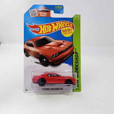 '15 Dodge Challenger SRT Hellcat #235 * RED * Hot Wheels 2015