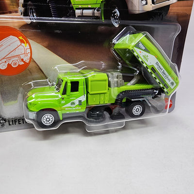 International Workstar #7/16 * Green * 2025 Matchbox Working Rigs Case D