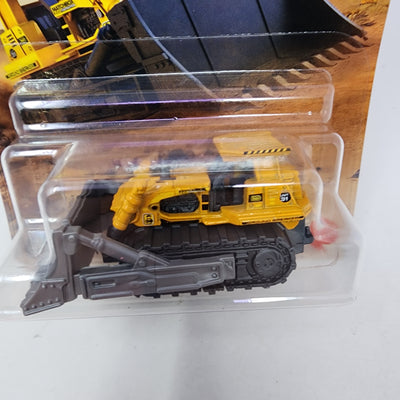 Ground Breaker #20 * Yellow * 2025 Matchbox Basic Case C