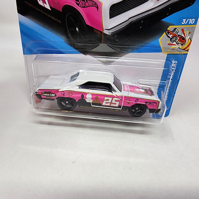 '74 Brazilian Dodge Charger #76 * White/Pink * 2025 Hot Wheels Case E