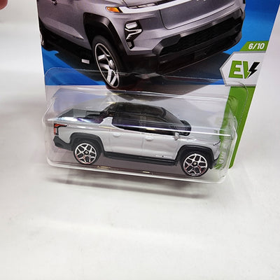 Silverado EV RST #86 * Grey * 2025 Hot Wheels Case E