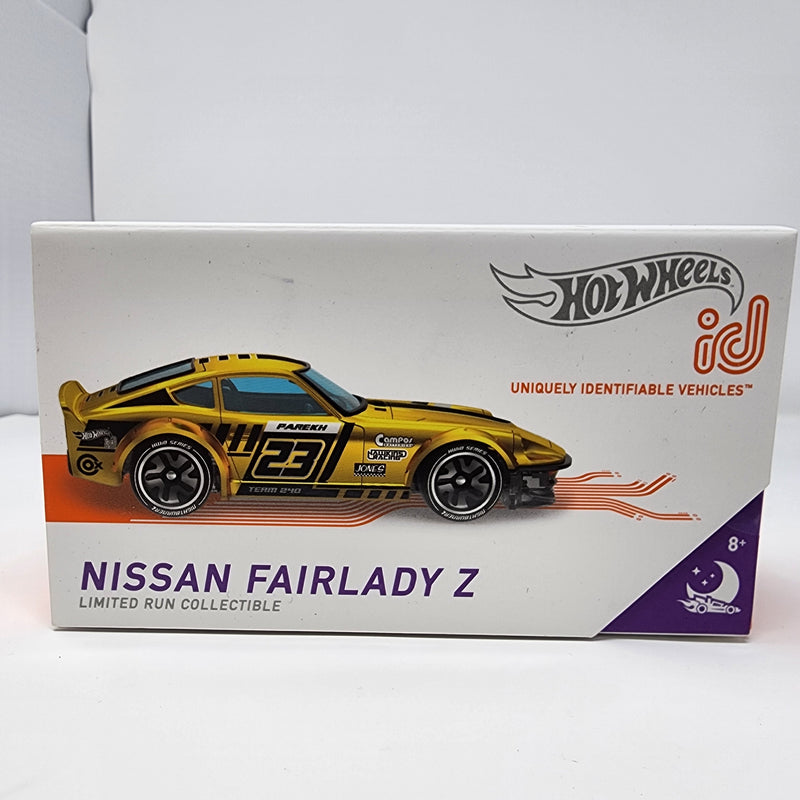 Nissan Fairlady Z * Hot Wheels ID Car Series