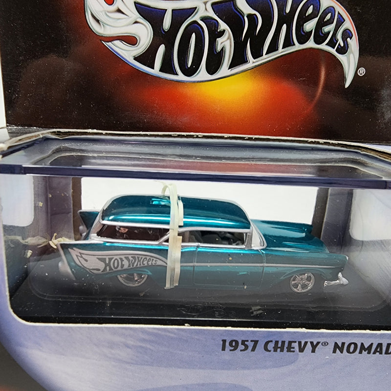 1957 chevy Nomad * Hot Wheels 100% Black Box