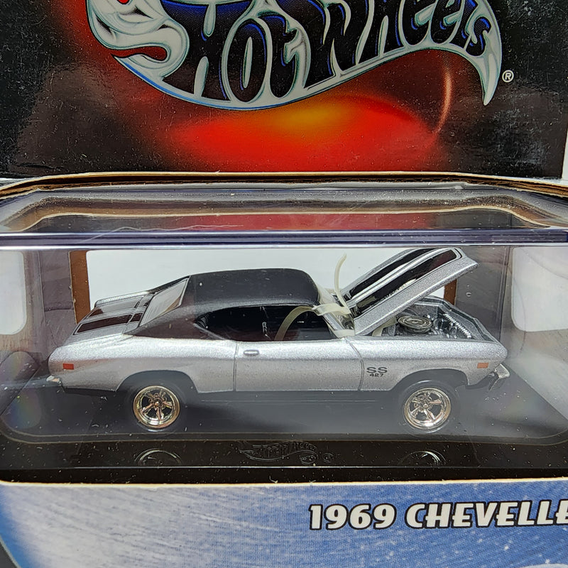 1969 Chevelle * Hot Wheels 100% Black Box