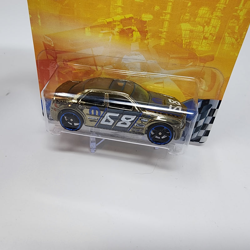 Chrysler 300C Hemi * Hot Wheels Race Aces Target Only