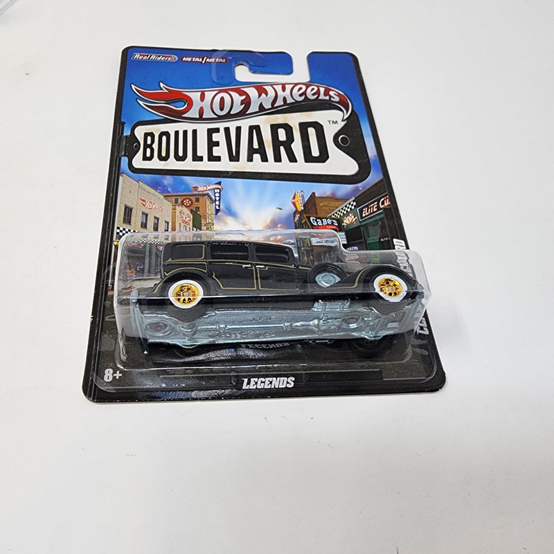 Classic Packard * Hot Wheels Boulevard Series