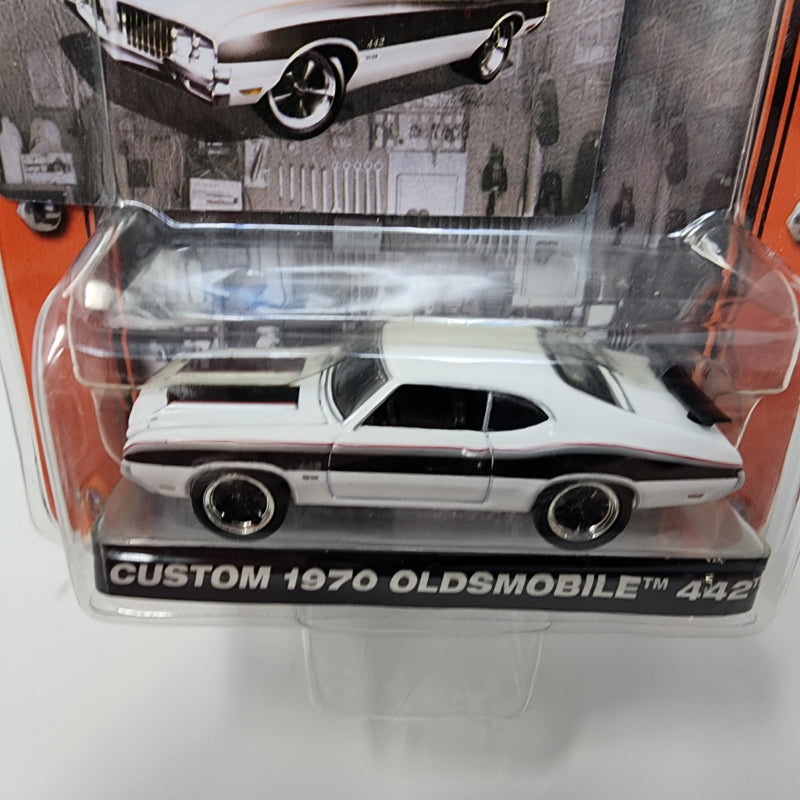 Custom 1970 Oldsmobile 442 * White * Greenlight Muscle Car Garage