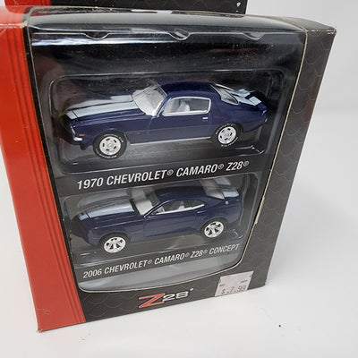 2 Pack Chevy * Greenlight 1970 Chevrolet Camaro Z28 & 2006 Camaro Z28 Concept