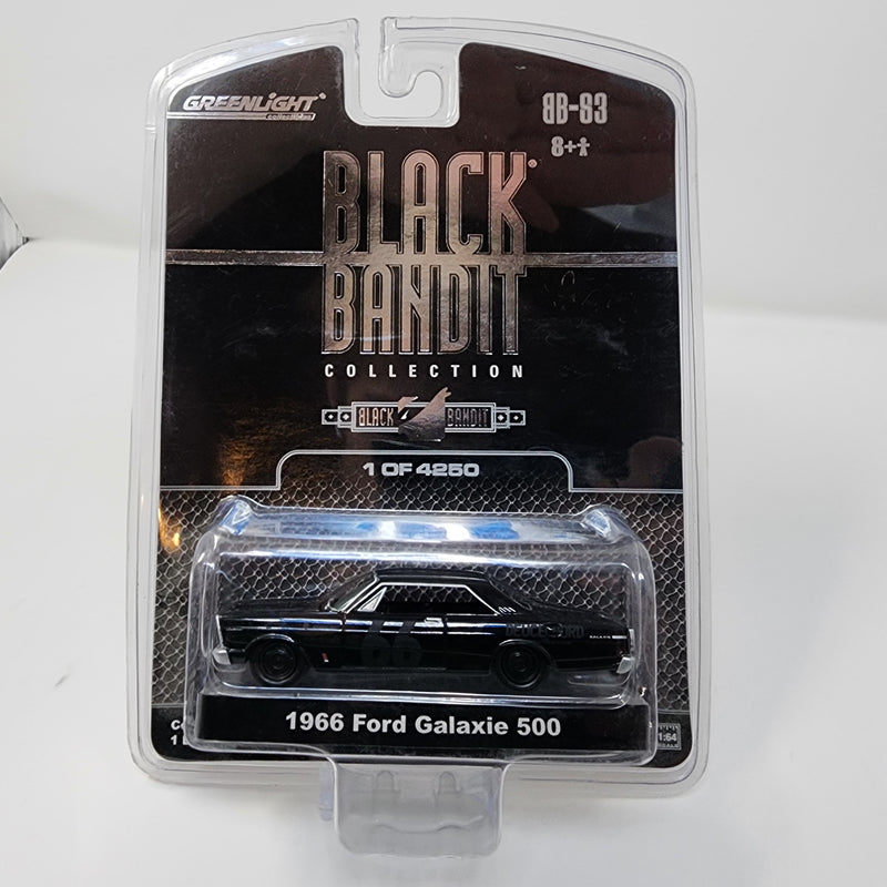 1966 Ford Galaxie 500 * Greenlight Black Bandit