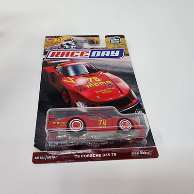 '78 Porsche 935-78 Momo * Hot Wheels Car Culture Race Day