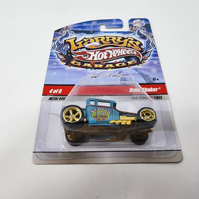 Bone Shaker #4 Santa's Delivery * Hot Wheels Garage Larry's Holiday