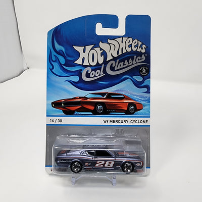 '69 Mercury Cyclone #16 * Hot Wheels Cool Classics