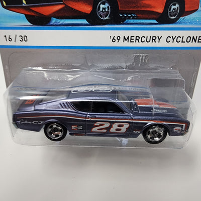 '69 Mercury Cyclone #16 * Hot Wheels Cool Classics