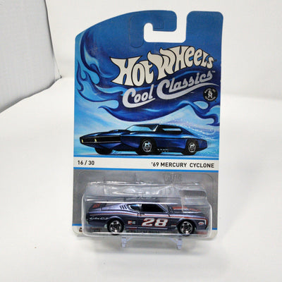 '69 Mercury Cyclone #16 * Hot Wheels Cool Classics