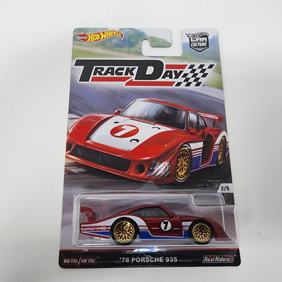 '78 Porsche 935 * Hot Wheels Car Culture Track Day