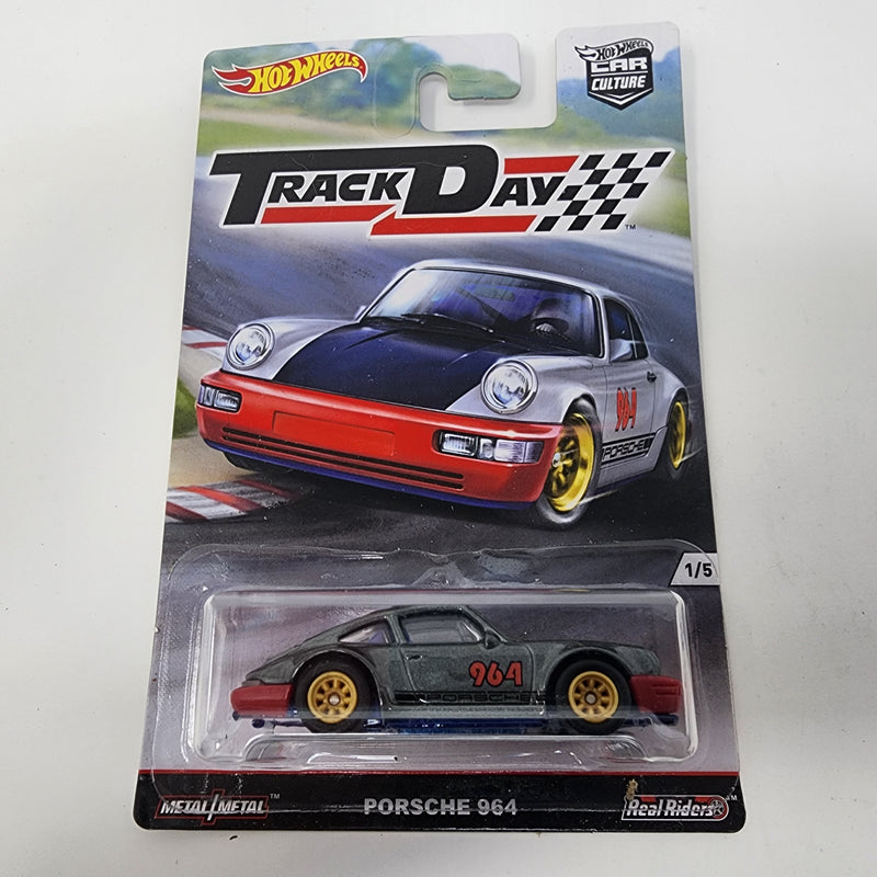 Porsche 964 * Hot Wheels Car Culture Track Day