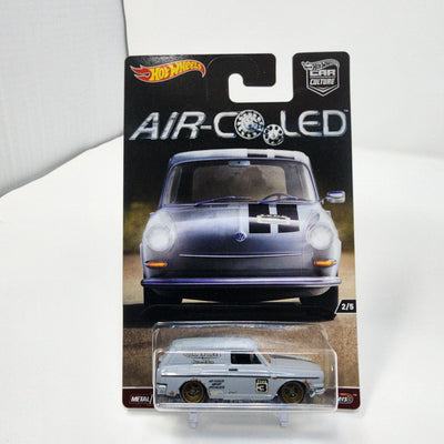 '69 Volkswagen Squareback * Hot Wheels Car Culture Air-Cooled