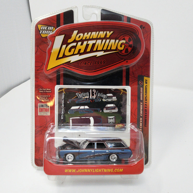 19 73 Chevy Caprice Wagon * Johnny Lightning Thirteen 13 Custom