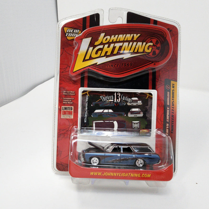 19 73 Chevy Caprice Wagon * Johnny Lightning Thirteen 13 Custom