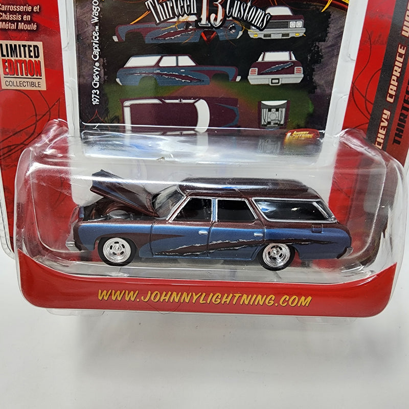 19 73 Chevy Caprice Wagon * Johnny Lightning Thirteen 13 Custom