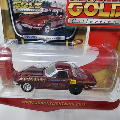 Chevy Corvette Ko-Motion * Johnny Lightning Classic Gold Collection