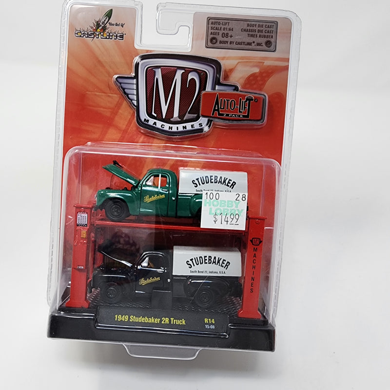 2-PACK * 1949 STUDEBAKER 2R TRUCK * BLACK & GREEN * M2 Machines Auto-Lift