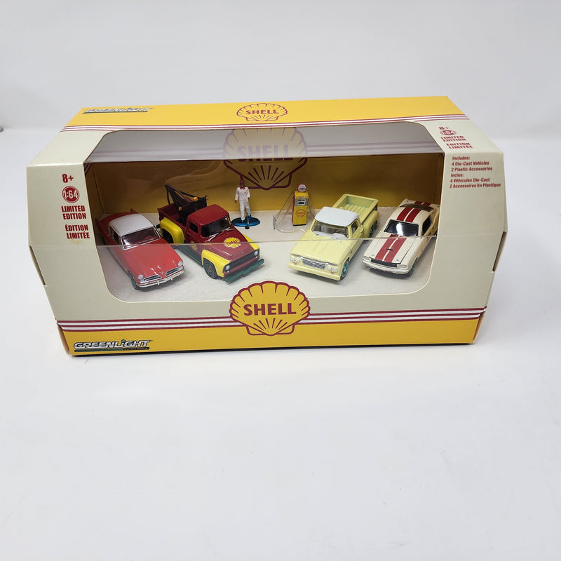 Chase Green Machine * Shell Service Center Collection * 4 Car Set  * Greenlight Diorama