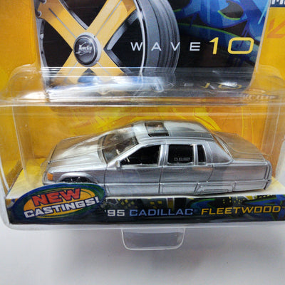 '95 Cadillac Fleetwood * Silver * Jada Toys 1:64 Scale Dub City