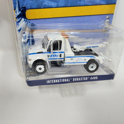 International Durastar 440 NYPD Wrecker * Greenlight