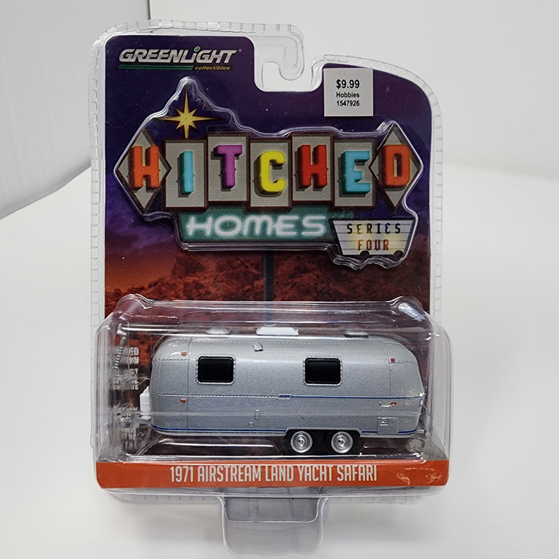 1971 Airstream Land Yacht Safari* Greenlight Hitched Homes