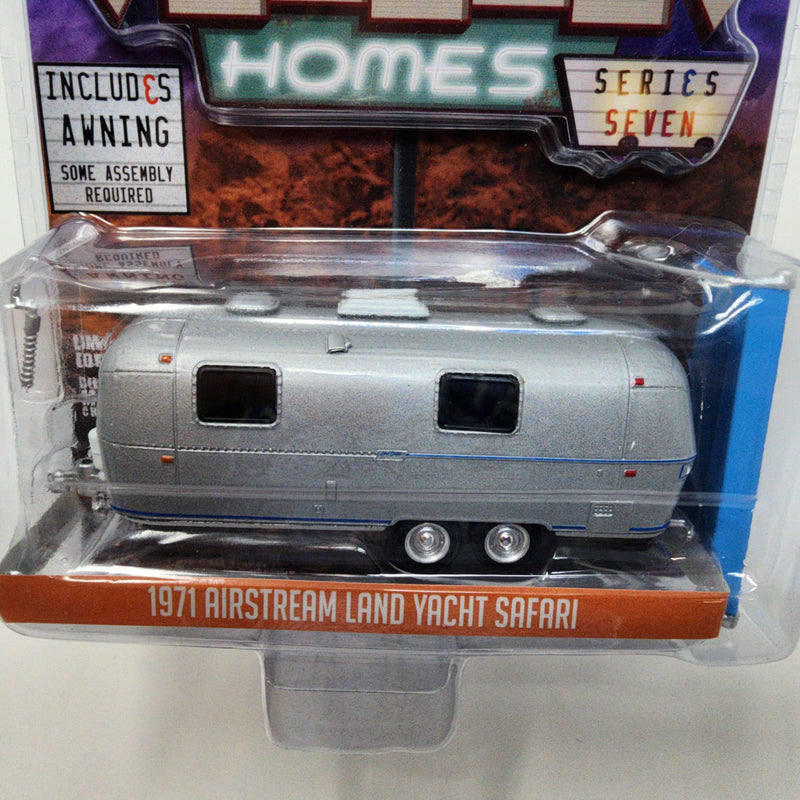 1971 Airstream Land Yacht Safari* Greenlight Hitched Homes