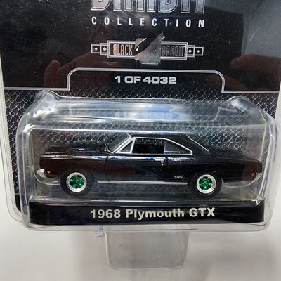 Chase Green Machine * 1968 Plymouth GTX * Greenlight Black Bandit