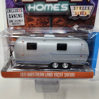 1971 Airstream Land Yacht Safari* Greenlight Hitched Homes