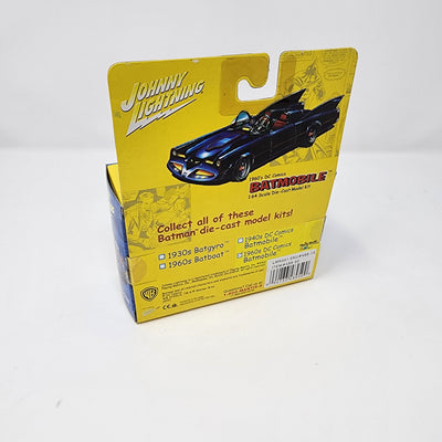 1960's DC Comics Batmobile * Johnny Lightning Model Kit