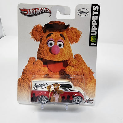 Dairy Delivery Fozzie Bear * Hot Wheels Pop Culture The Muppets