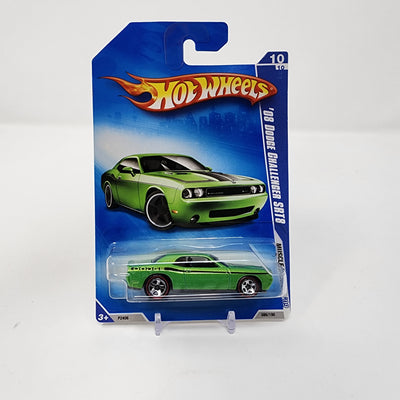 '08 Dodge Challenger SRT8 #86 * Green w/ Redline Tires * Hot Wheels 2009