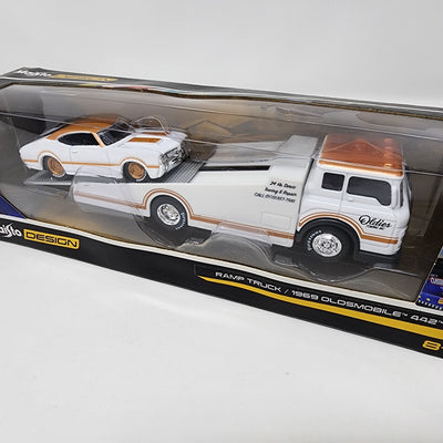 Ramp Truck / 1969 Oldsmobile 442 * Maisto Design Transport