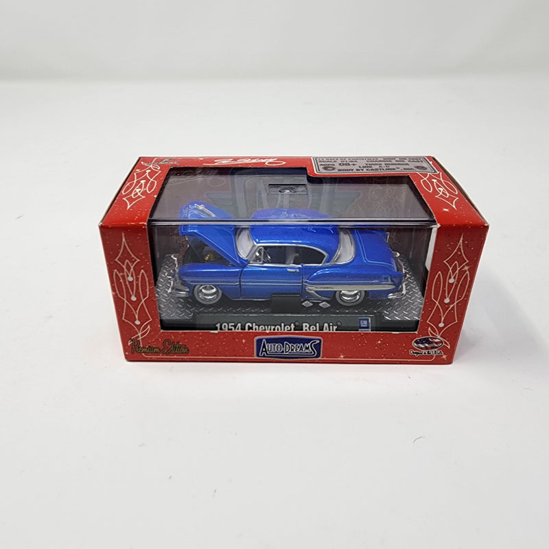 1954 Chevrolet Bel Air * Blue * M2 Machines Auto-Dreams