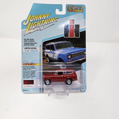 Johnny Lightning Multipacks and Singles!