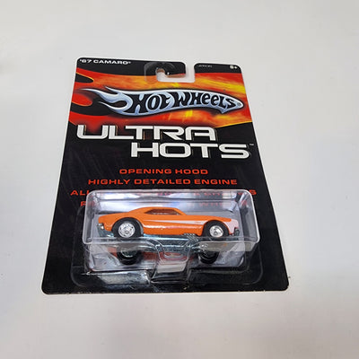 '67 Camaro * Hot Wheels Ultra Hots