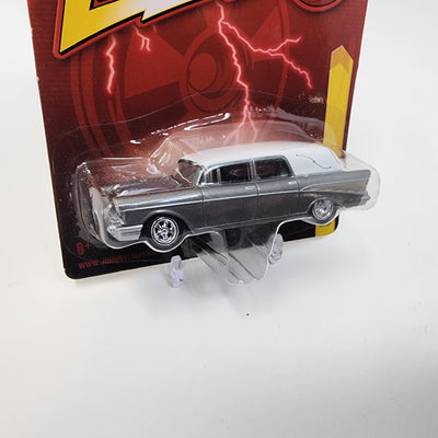 1957 Chevy #24 * Johnny Lightning