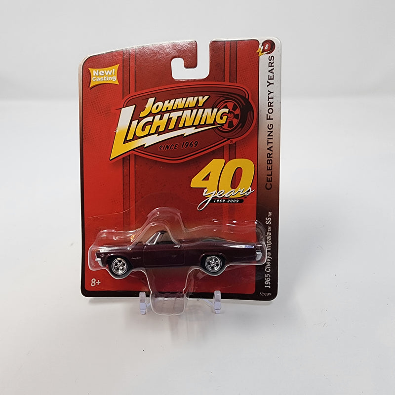 1965 Chevy Impala SS * burgundy * Johnny Lightning 40 Years