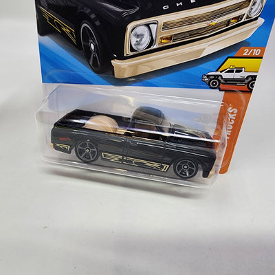 '67 Chevy C10 #21 * Black * 2025 Hot Wheels Case F