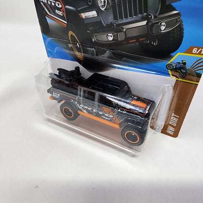 '20 Jeep Gladiator #130 * Super Treasure Hunt * 2025 Hot Wheels Case F