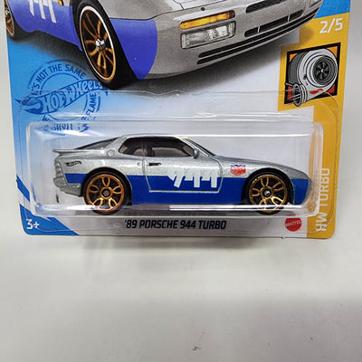 '89 Porsche 944 Turbo #45 * Silver * 2020 Hot Wheels Magnus Walker